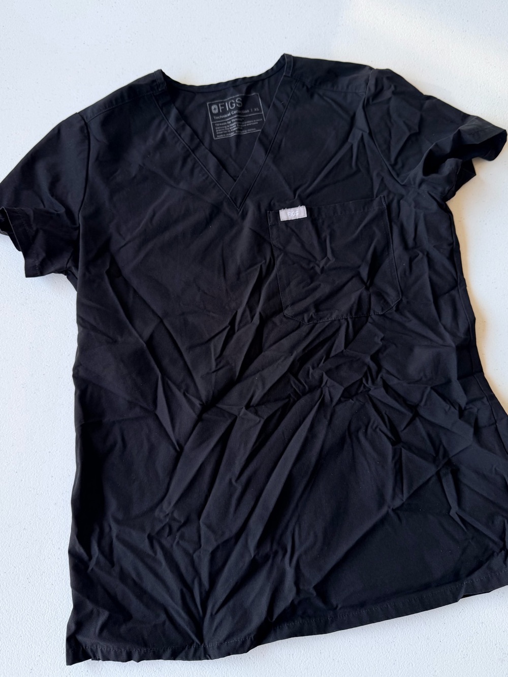 Figs Womens Black V-Neck Short Sleeve Scrub Tee